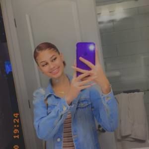 Meet your Posher, Faith